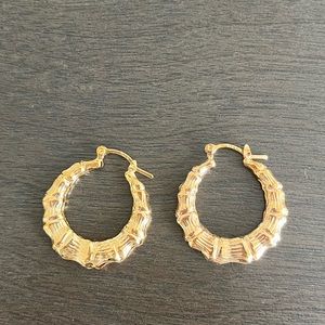 The M Jewelers small essential bamboo hoop, brand new gold filled